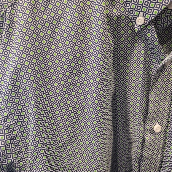 Wrangler geometric pattern size large - Picture 3 of 7